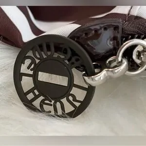 henri bendel | Bags | Nwt Henri Bendel Brown Zip Around  display picture 2
